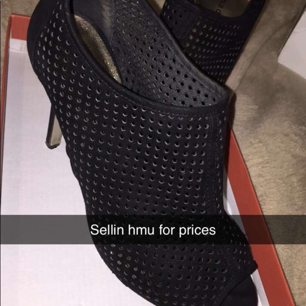 Madden black heels